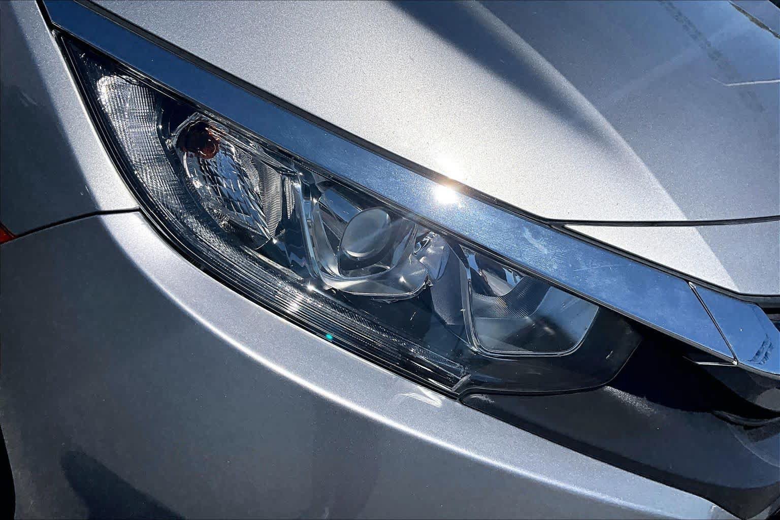 Used 2018 Honda Civic EX-L image 27