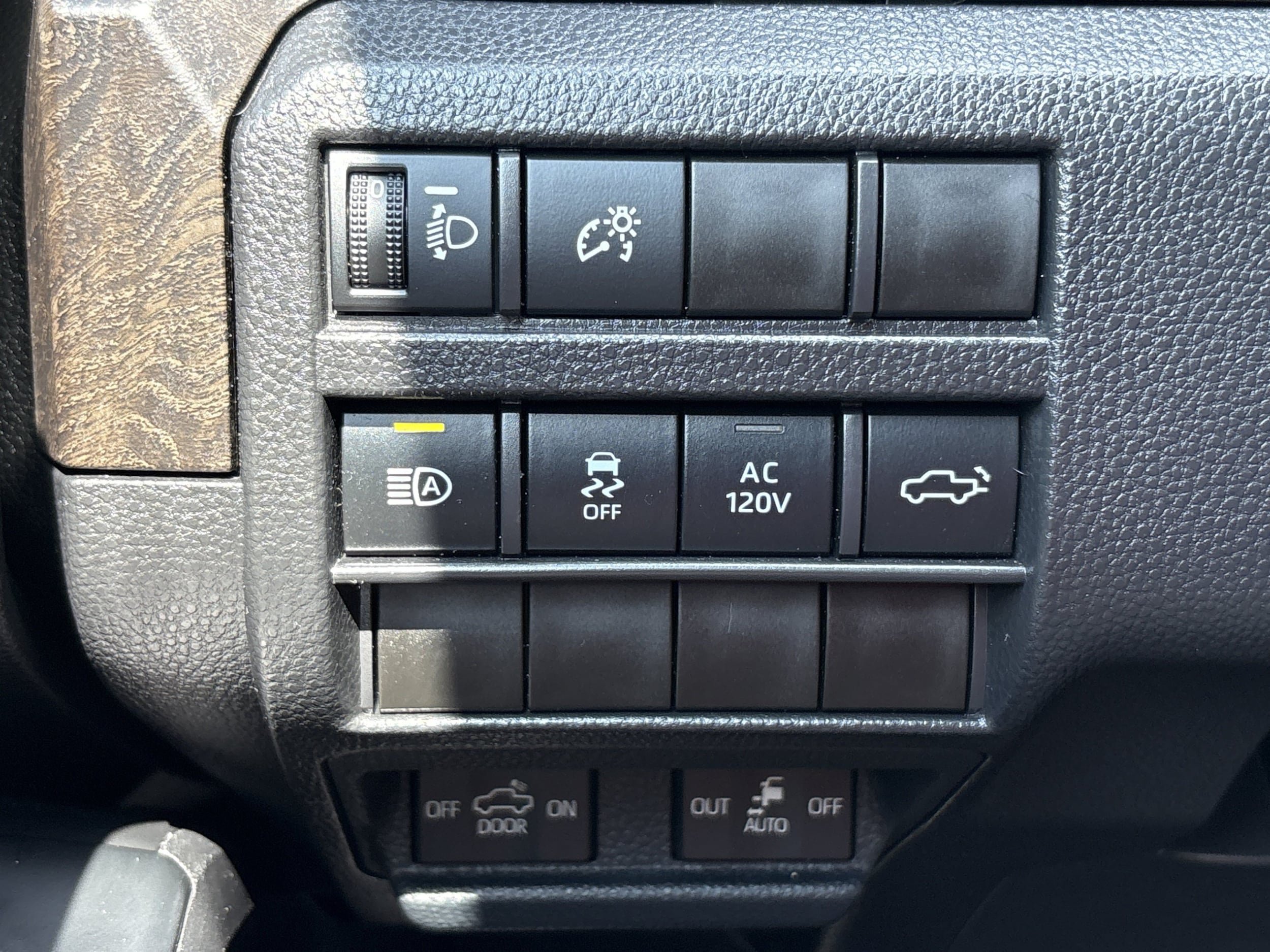New 2026 Toyota Tacoma Limited AWD/4WD image 16