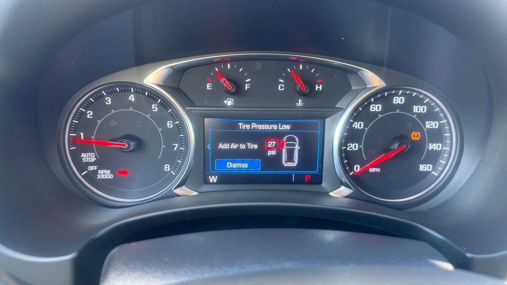 Used 2023 GMC Terrain SLE w/ Driver Convenience Package image 10