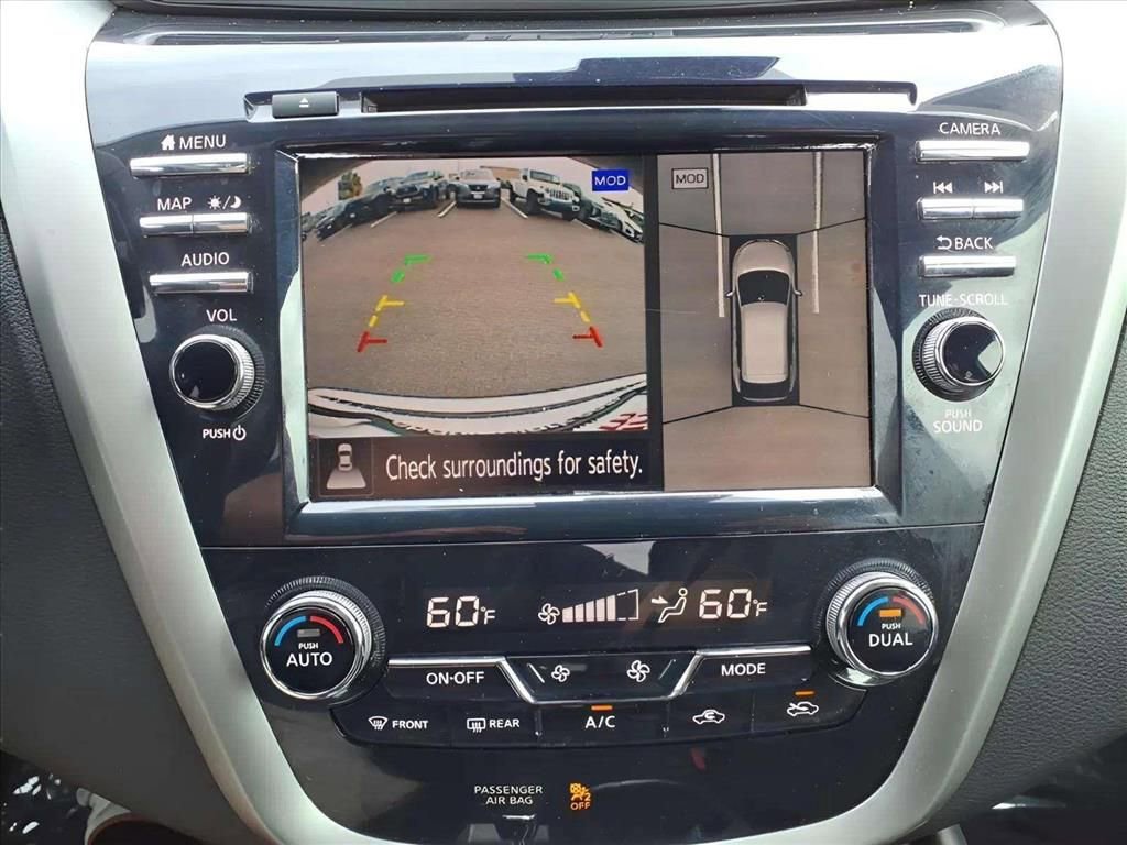 Used 2021 Nissan Murano Platinum w/ Cargo Package image 12