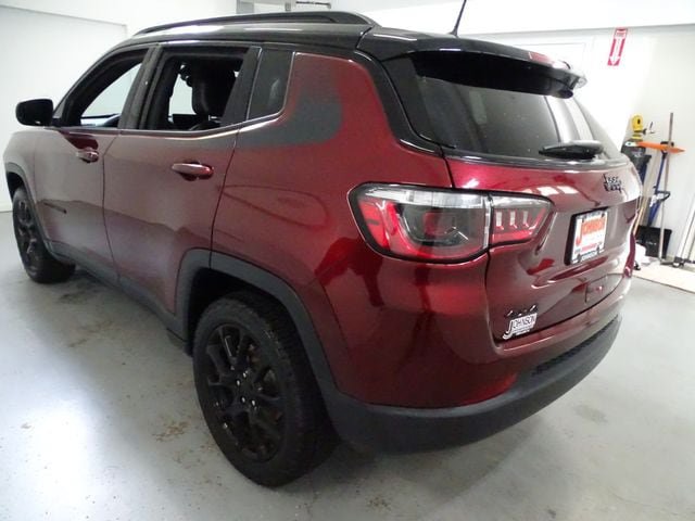 Certified 2022 Jeep Compass Latitude AWD/4WD image 18