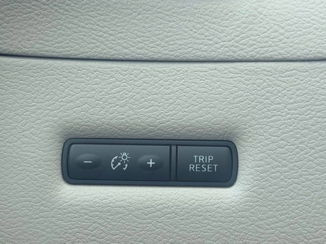 Used 2015 Nissan Murano SL w/ SL Technology Package FWD image 13