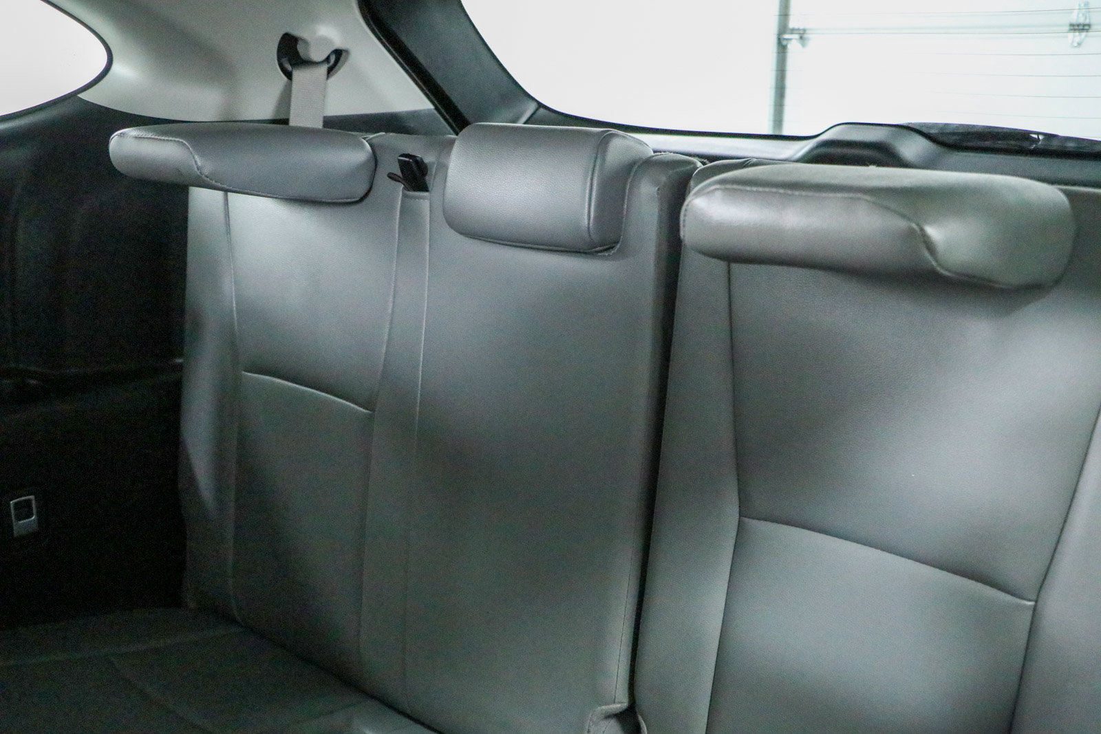 Used 2024 Toyota Highlander XLE FWD image 26