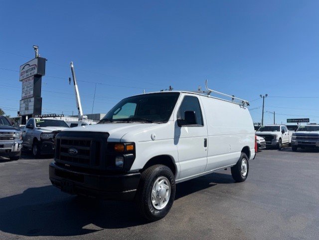 Used 2012 Ford E-250 and Econoline 250 w/ PWR Group RWD image 2
