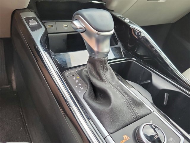 Used 2023 Kia Sorento SX image 26