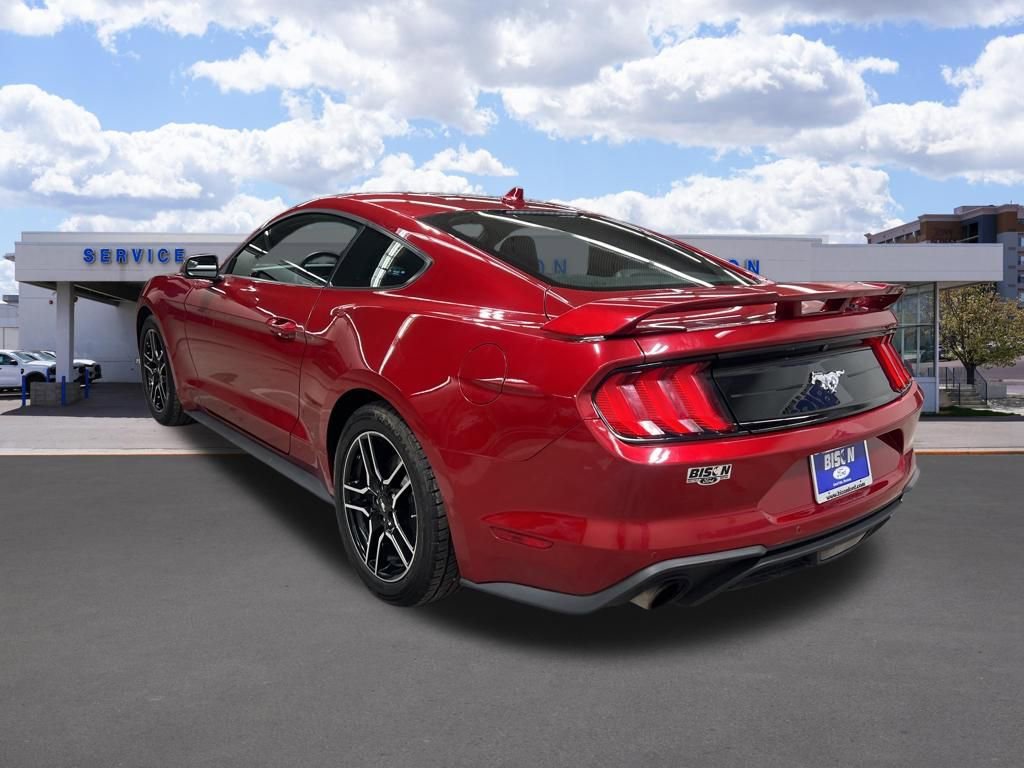 Used 2020 Ford Mustang Premium image 5