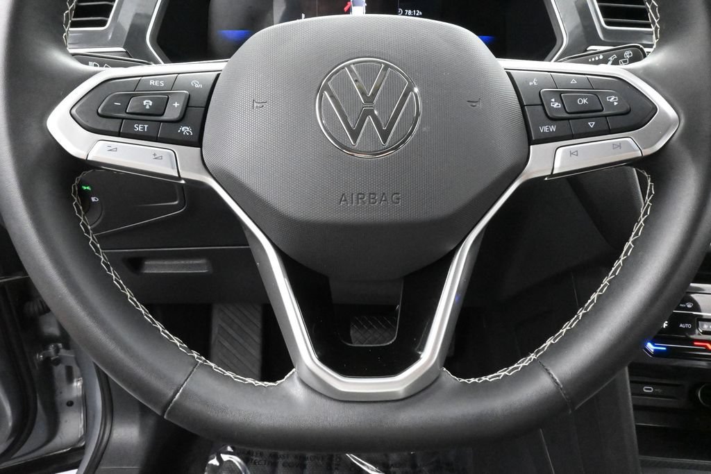 Used 2024 Volkswagen Tiguan SE FWD image 32