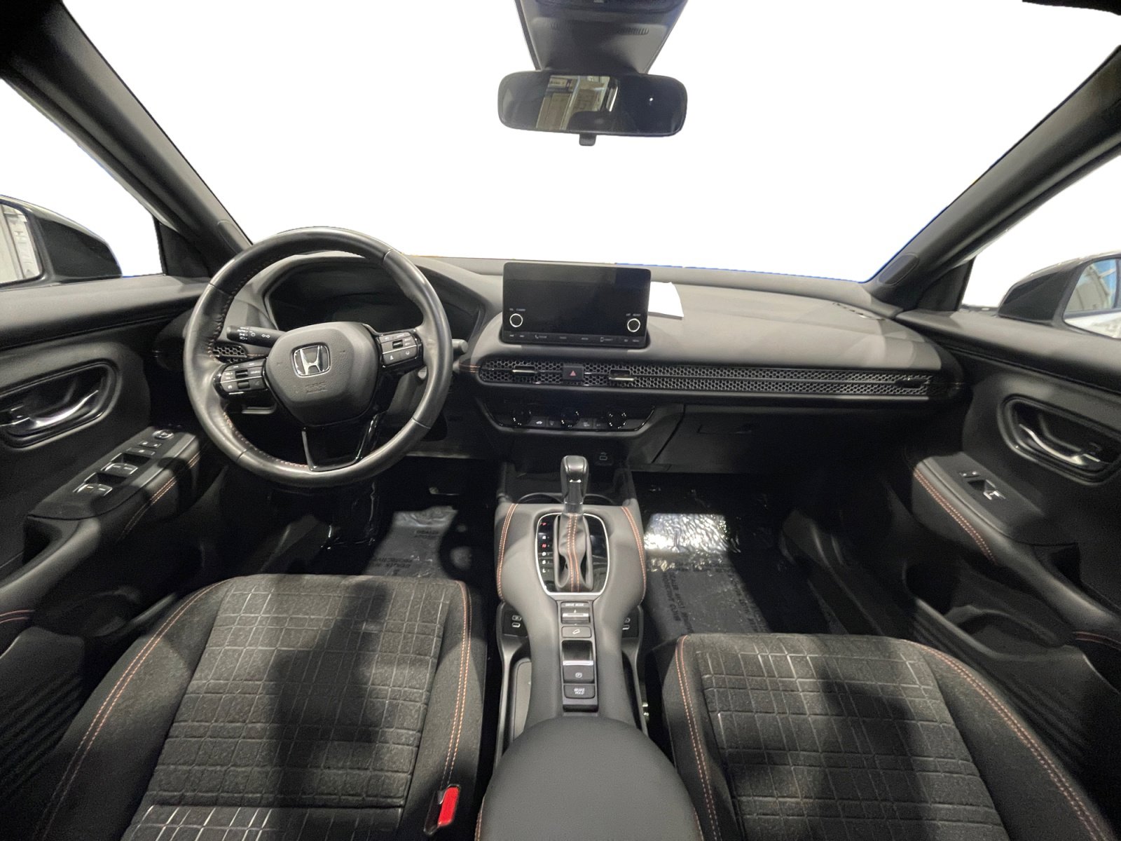 Used 2024 Honda HR-V Sport image 14