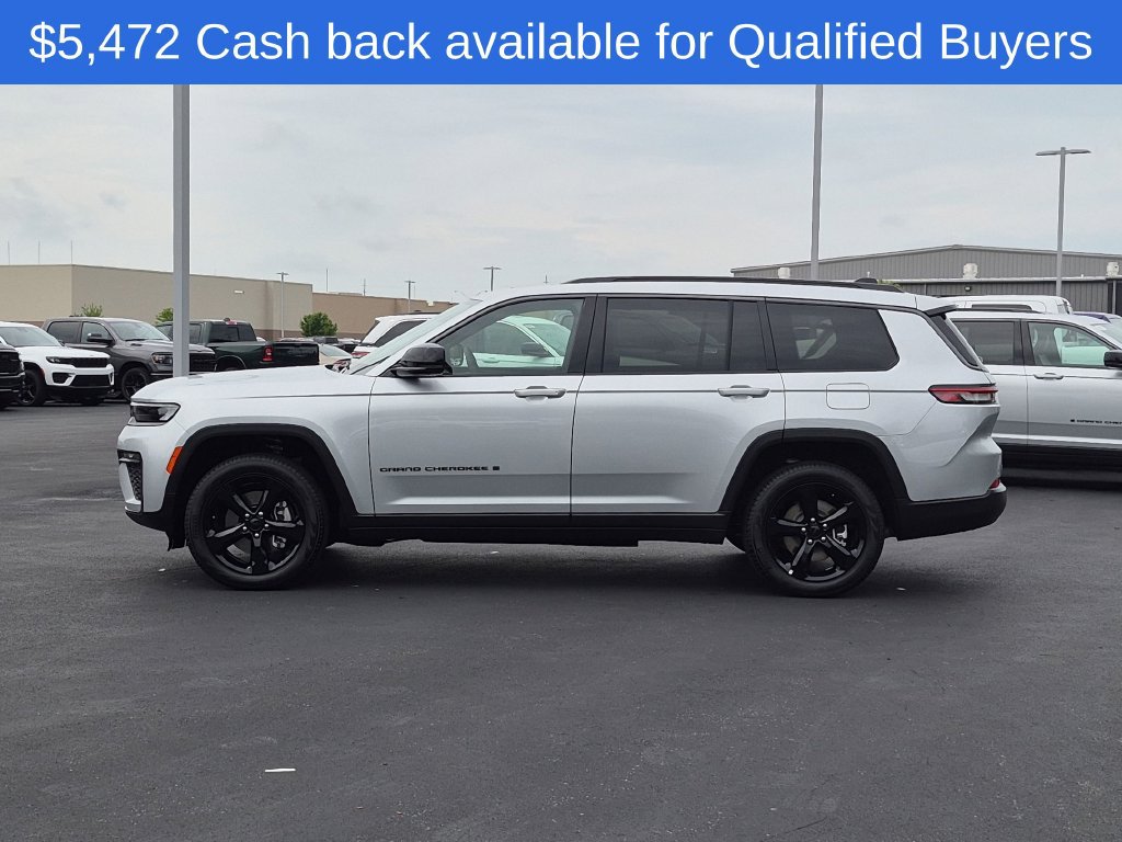New 2026 Jeep Grand Cherokee L Limited w/ Limited Altitude Package AWD/4WD image 6