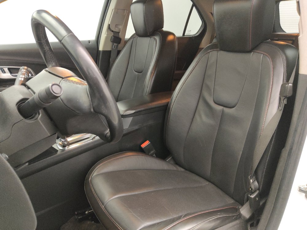 Used 2016 Chevrolet Equinox LTZ w/ Enhanced Convenience Package FWD image 17