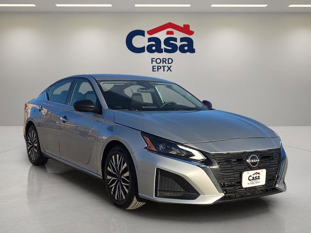 Used 2024 Nissan Altima 2.5 SV