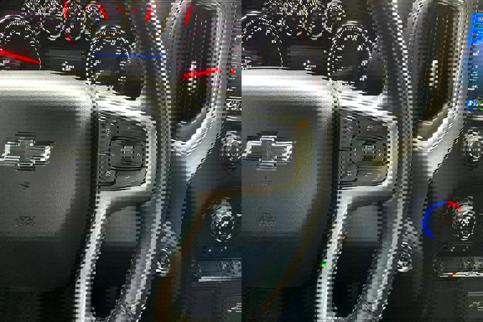 Used 2021 Chevrolet Silverado 1500 LT Trail Boss w/ Bed Protection Package image 14