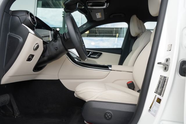 Certified 2025 Mercedes-Benz GLC 350e GLC 350e image 30