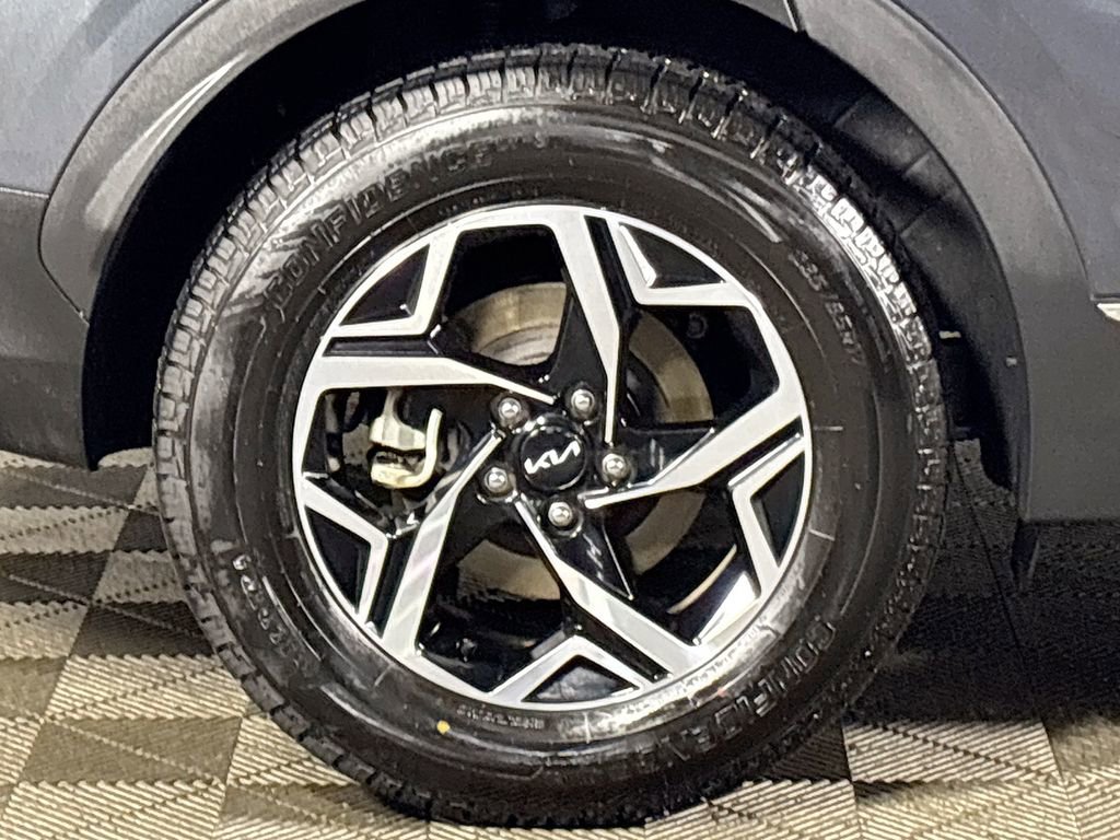 Used 2024 Kia Sportage LX image 22