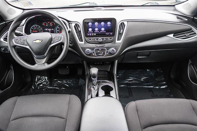 Used 2023 Chevrolet Malibu LS image 12