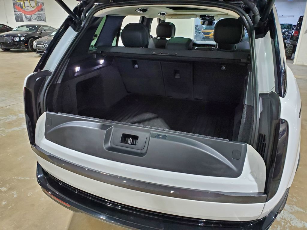 Used 2024 Land Rover Range Rover SE AWD/4WD image 48