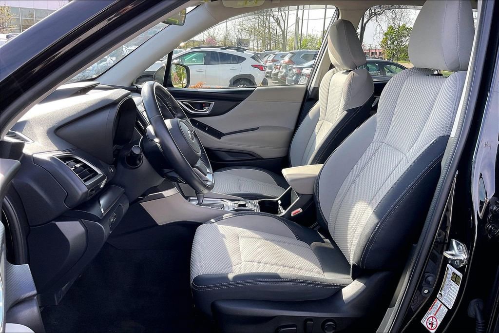 Used 2020 Subaru Forester Premium AWD/4WD image 28