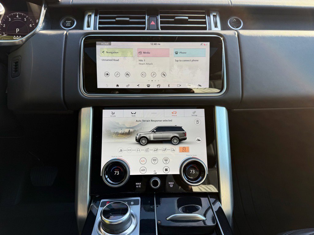 Used 2020 Land Rover Range Rover HSE image 24