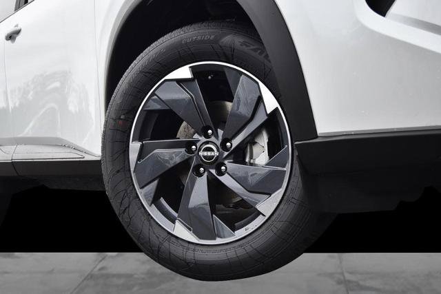 New 2026 Nissan Rogue SV image 3