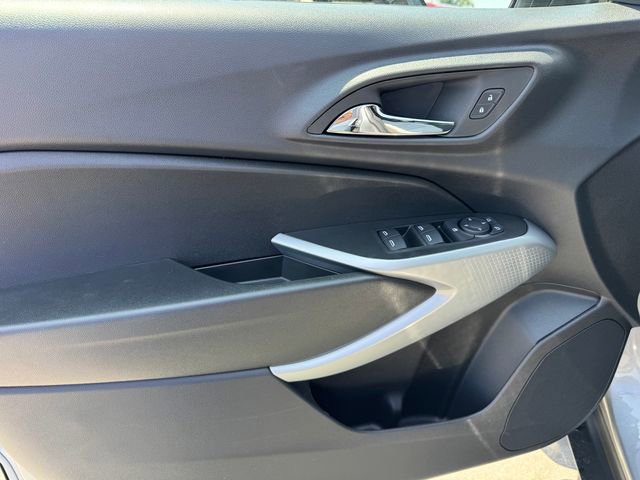 New 2026 Chevrolet Trax RS FWD image 13