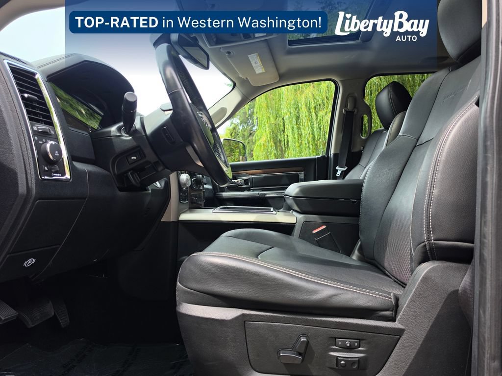Used 2014 RAM 1500 Laramie w/ Convenience Group AWD/4WD image 10