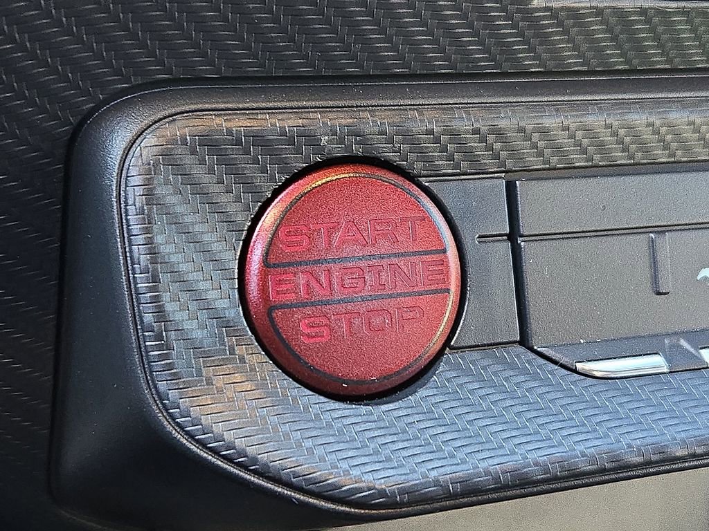 Used 2025 Ford Mustang Dark Horse image 20