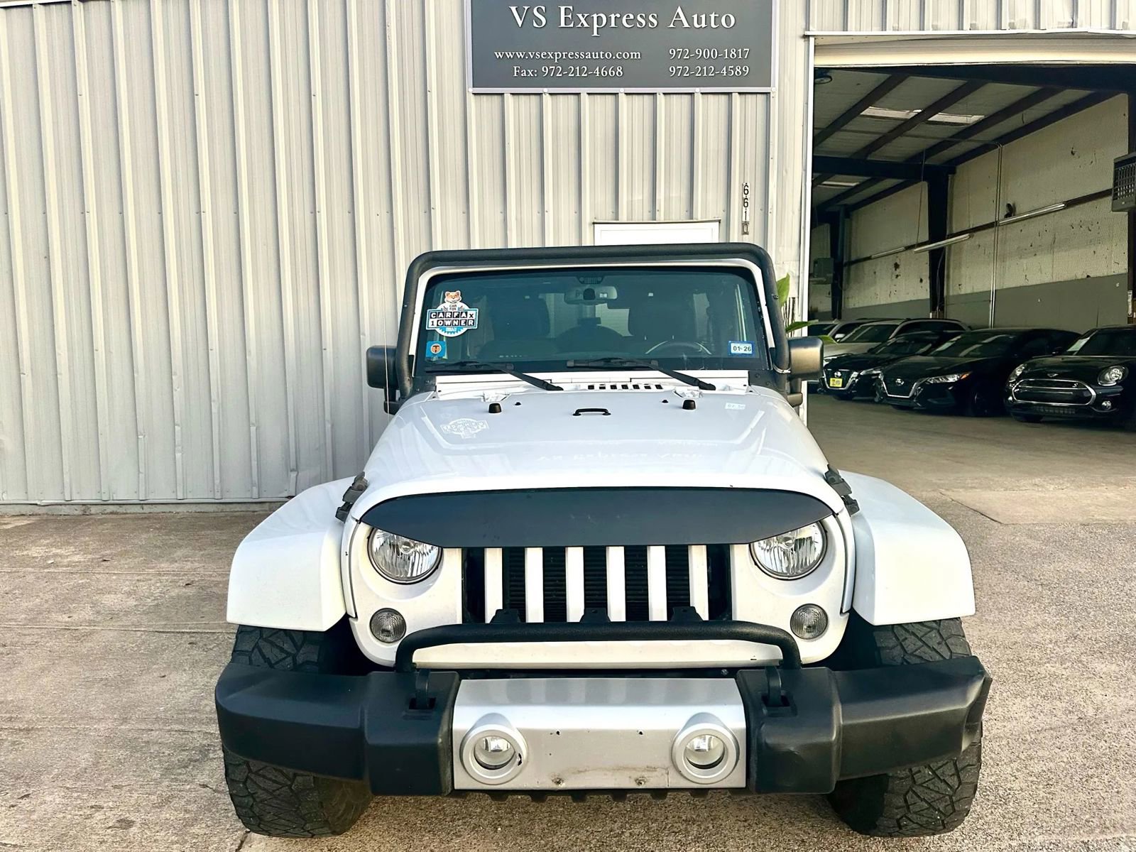 Used 2015 Jeep Wrangler Unlimited Sahara w/ Max Tow Package image 3