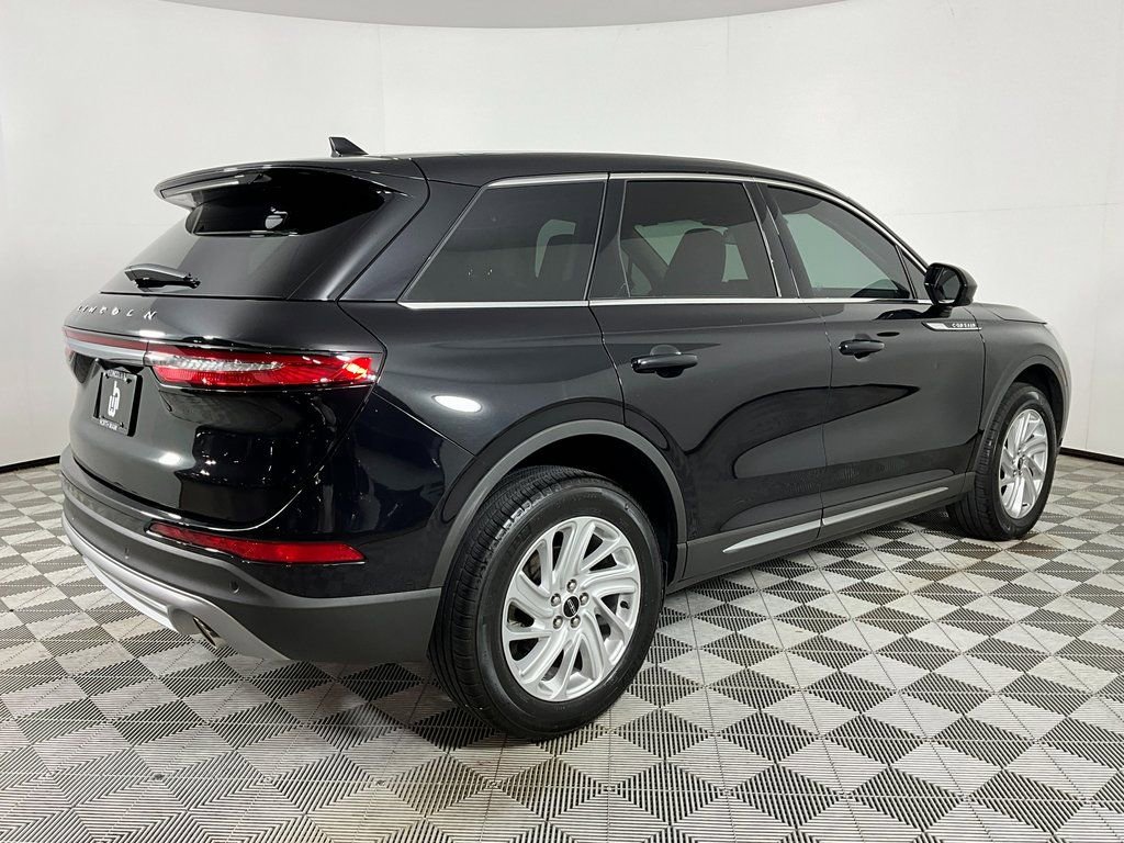 Certified 2023 Lincoln Corsair FWD image 4