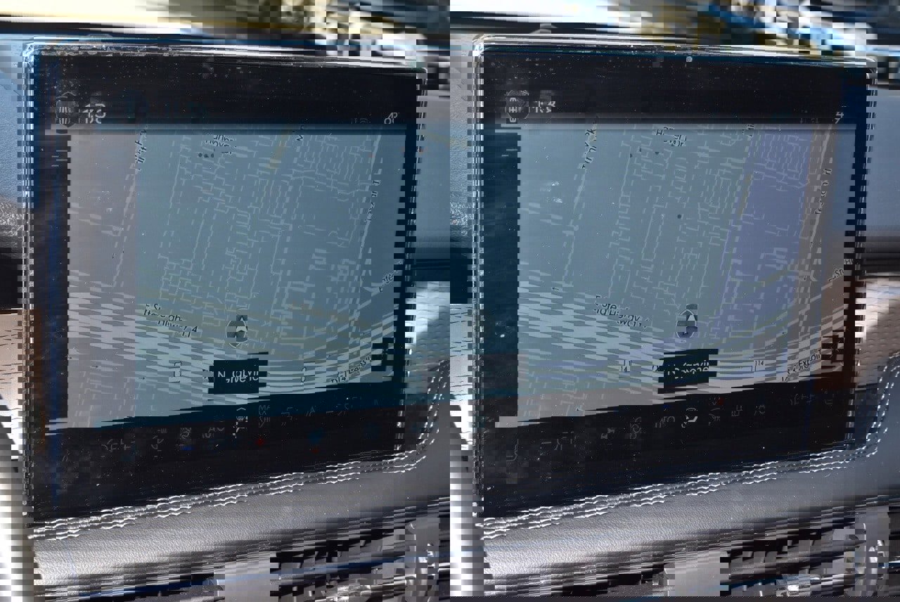 Certified 2025 Lincoln Corsair Grand Touring w/ Equipment Group 301A image 28