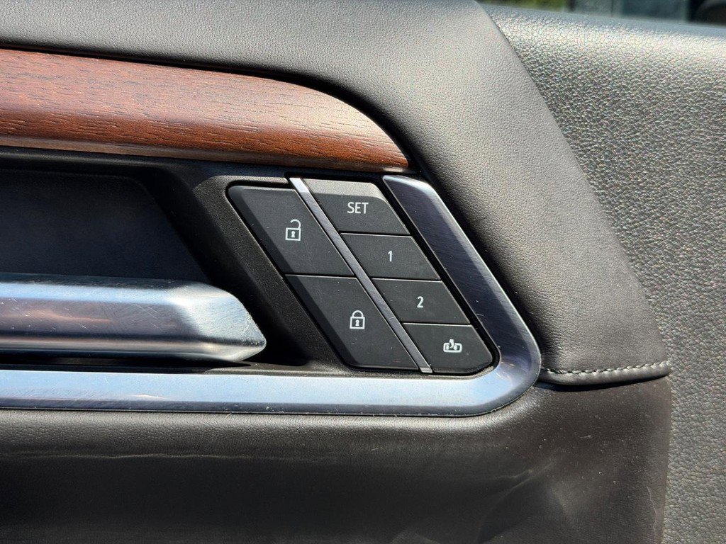 Used 2024 GMC Sierra 2500 Denali Ultimate image 17