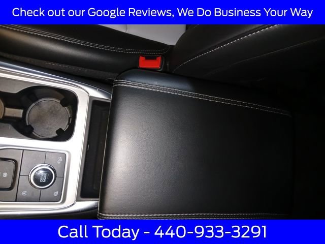 Used 2023 Ford Explorer XLT w/ Equipment Group 202A image 29