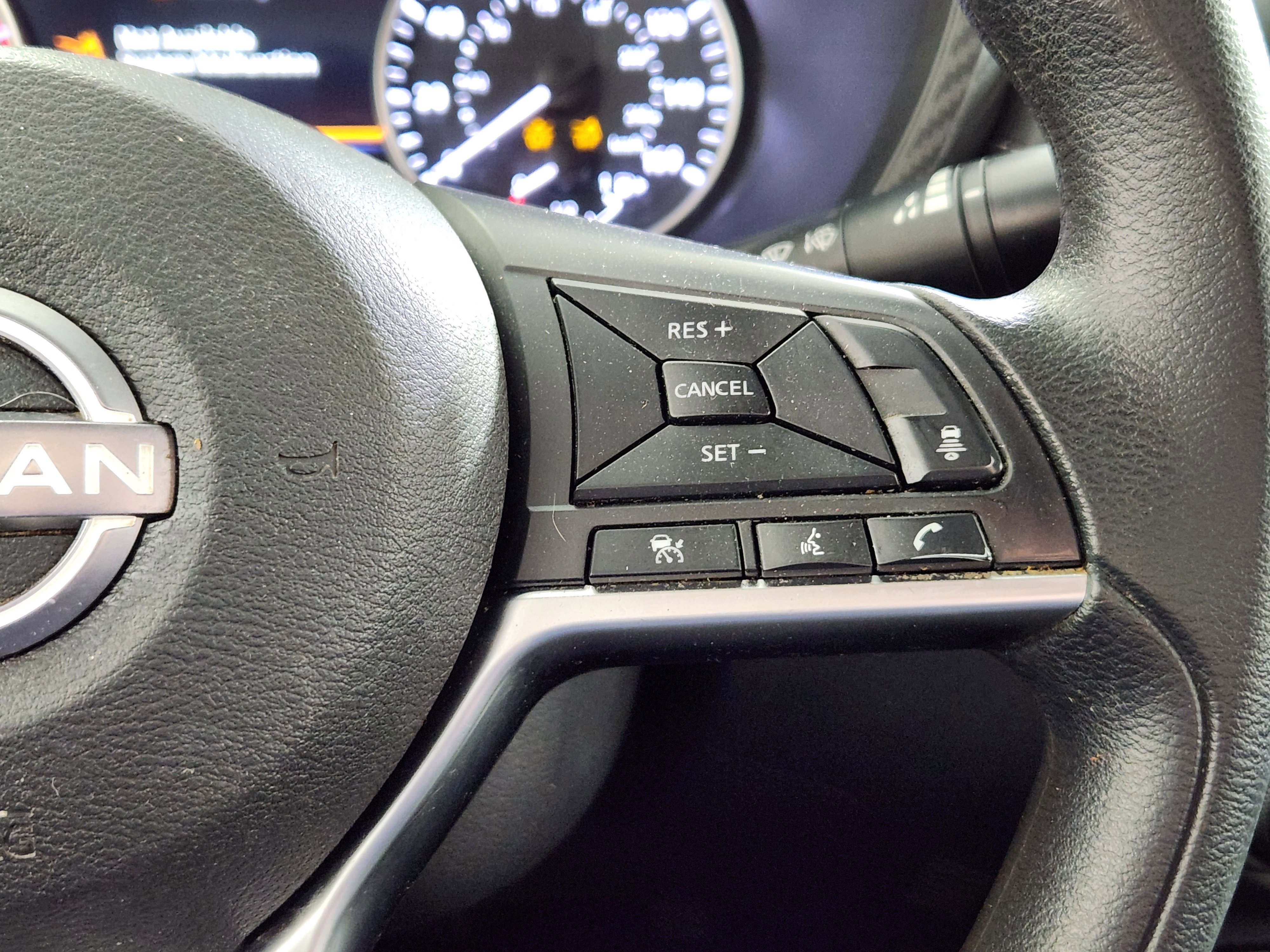 Used 2024 Nissan Sentra SV FWD image 19