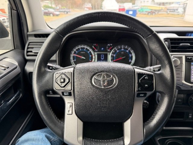 Used 2014 Toyota 4Runner 4WD image 14