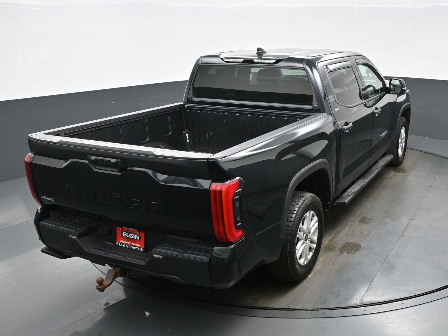 Used 2023 Toyota Tundra SR5 w/ SR5 Convenience Package AWD/4WD image 38