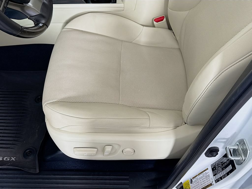 Certified 2022 Lexus GX 460 Premium w/ Premium Plus Package AWD/4WD image 20