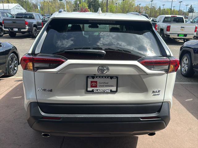 Certified 2022 Toyota RAV4 XLE Premium AWD/4WD image 5