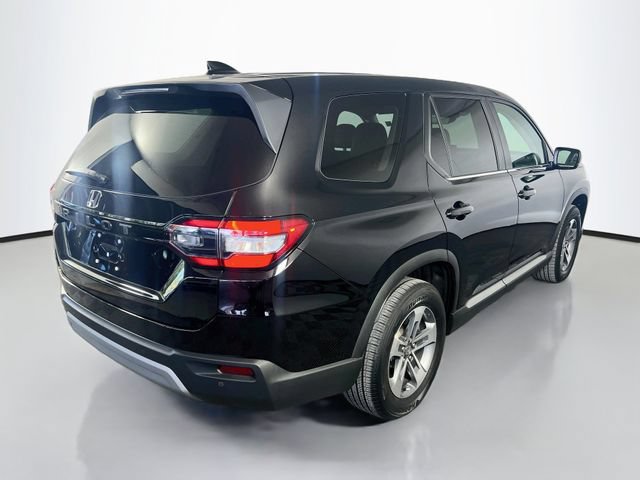 Used 2025 Honda Pilot EX-L image 8
