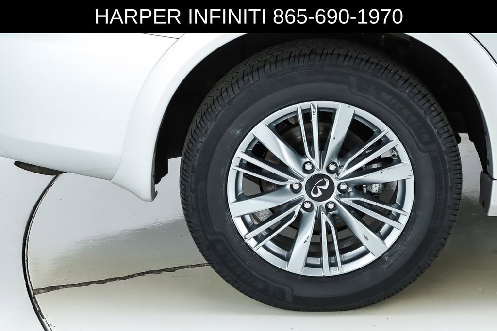 Used 2023 INFINITI QX80 Luxe w/ Cargo Package AWD/4WD image 14