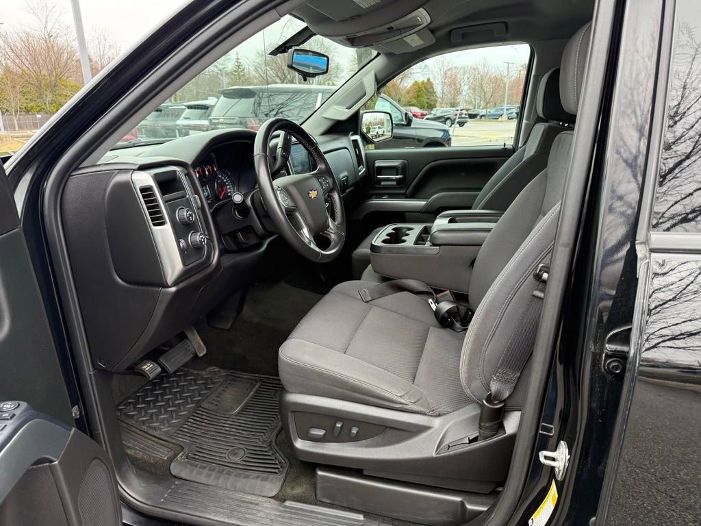 Used 2018 Chevrolet Silverado 1500 LT w/ All Star Edition image 12