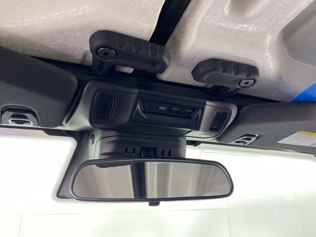 Used 2026 Jeep Wrangler Unlimited Sahara AWD/4WD image 27