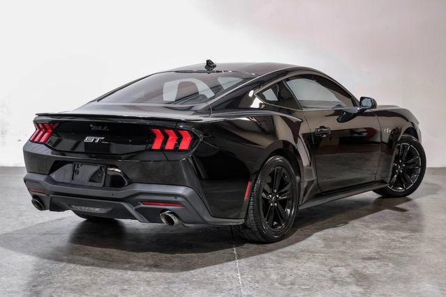 Used 2024 Ford Mustang GT RWD image 10