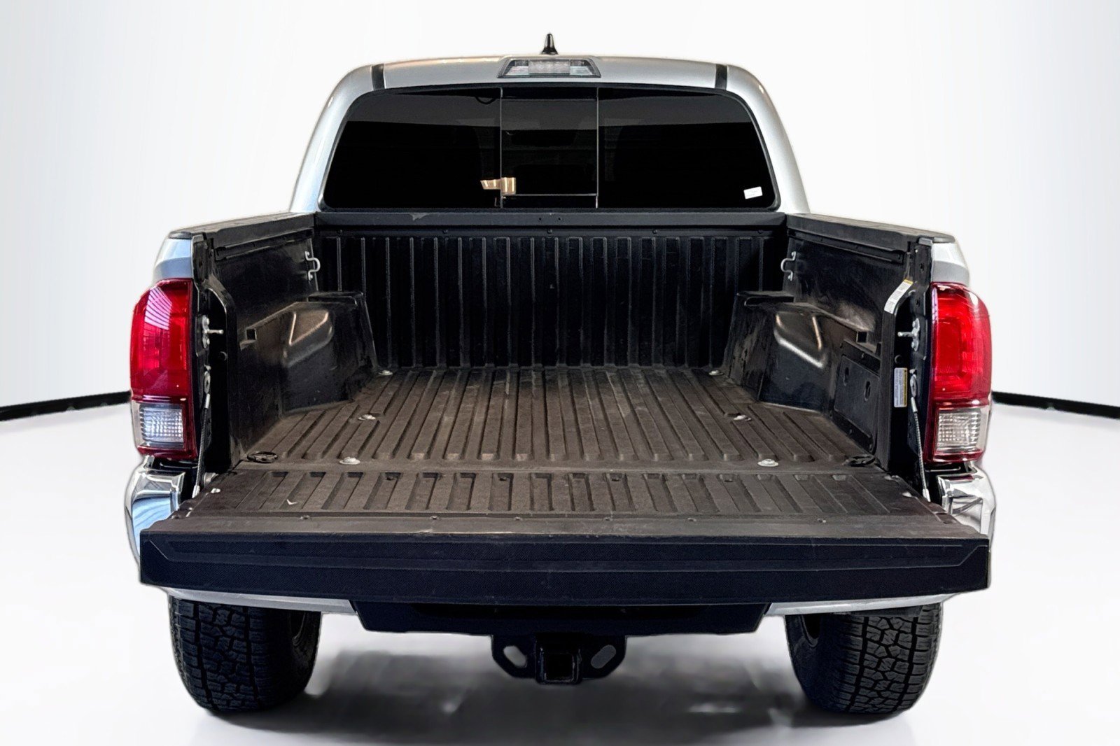 Used 2023 Toyota Tacoma SR5 image 23