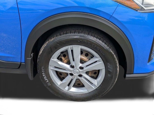 Used 2023 Nissan Kicks S FWD image 10