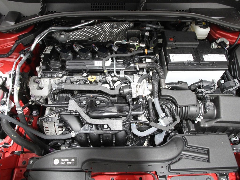 Used 2022 Toyota Corolla Cross XLE image 16