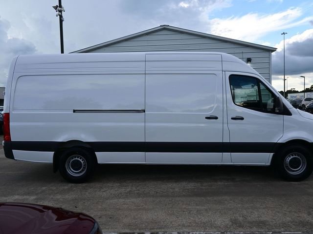 New 2026 Mercedes-Benz Sprinter 2500 image 25