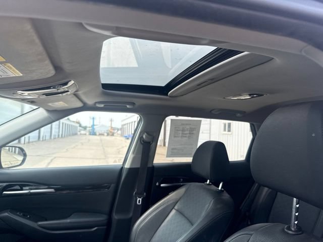 Used 2021 Kia Seltos SX w/ SX Sunroof Package AWD/4WD image 16