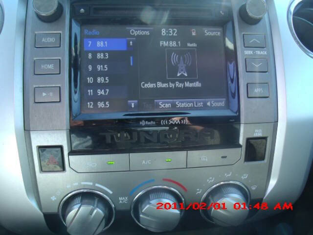 Used 2018 Toyota Tundra SR image 7