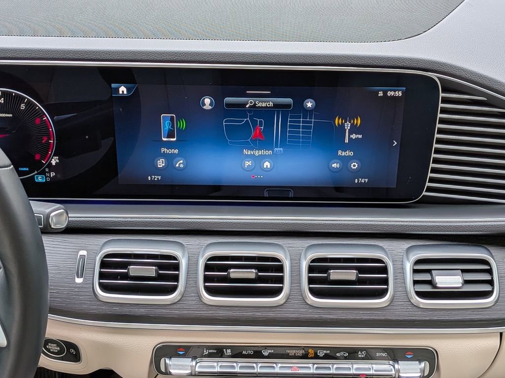 Used 2025 Mercedes-Benz GLE 350 4MATIC image 18