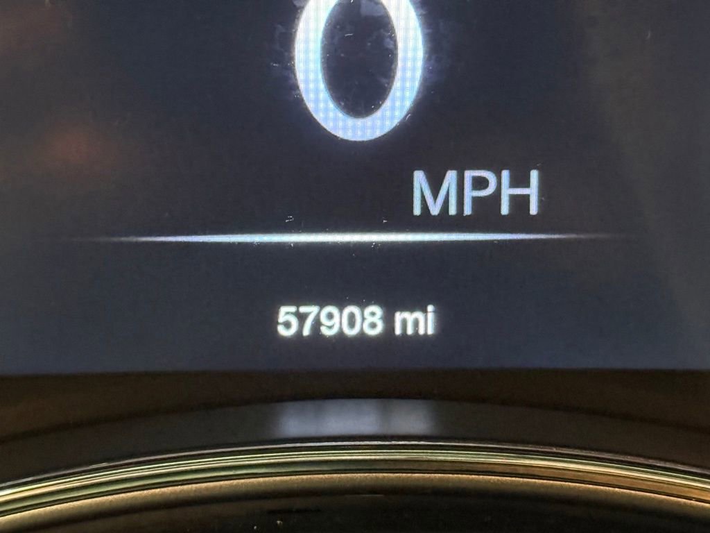 Used 2018 Jeep Grand Cherokee Altitude image 30