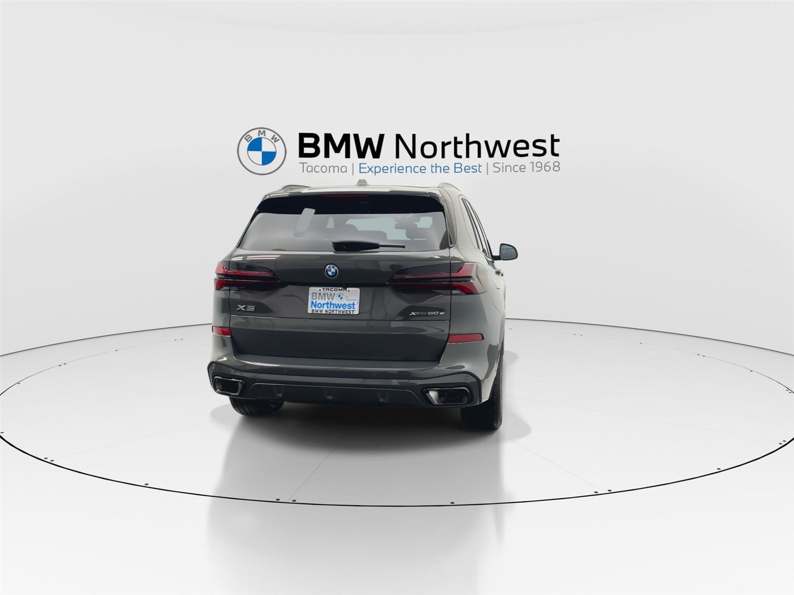 New 2026 BMW X5 xDrive50e AWD/4WD image 2
